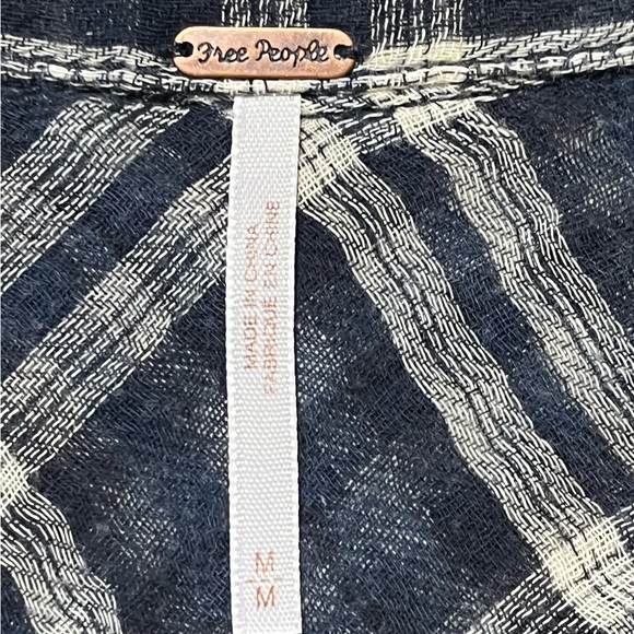 Free People Plaid Long Sleeve Shirt Size M - Picture 9 of 9